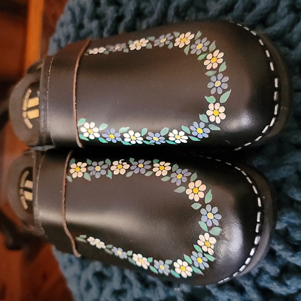 Svensk wooden clogs